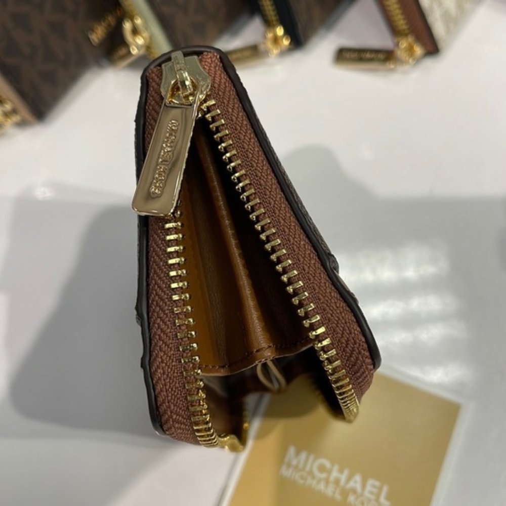 Michael Kors Jet Set Travel Medium Zip Around Card Case Brown - Picture 7 of 16